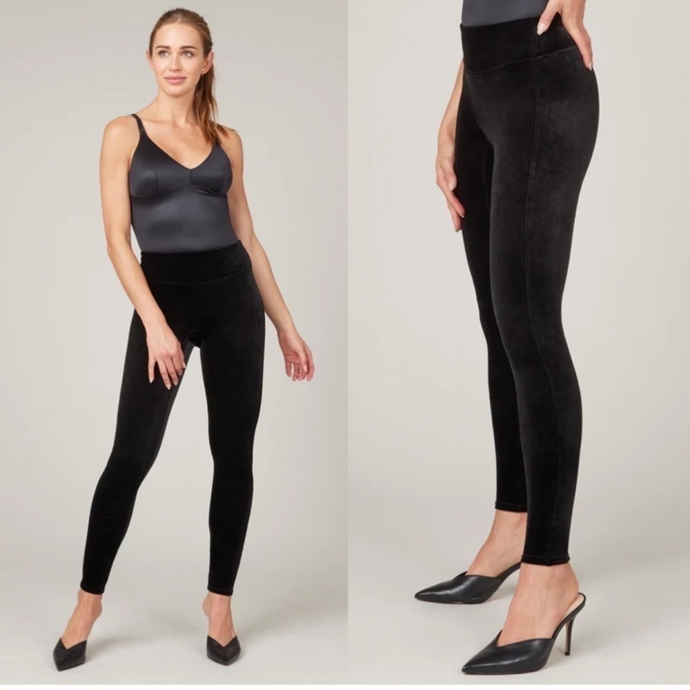 Spanx Black Velvet High Waisted  Stretch Ankle Leggings Size Small